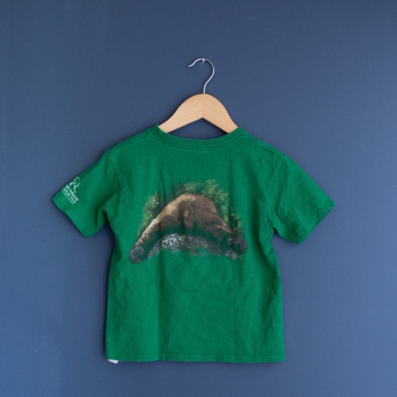 3/$10- VINTAGE bear souvenir t-shirt - Picture 5 of 7